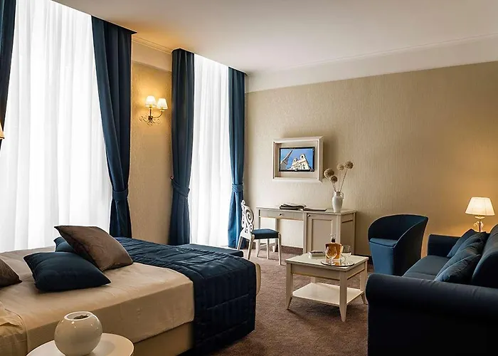 Otel Leonardo Boutique Monti 4*