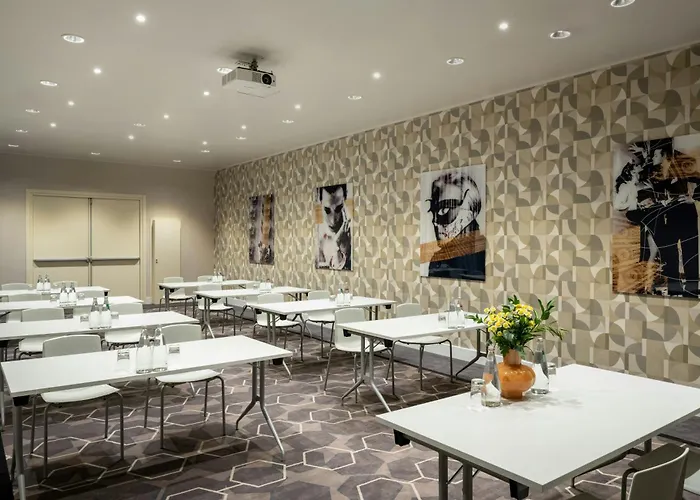 Leonardo Boutique Monti Otel