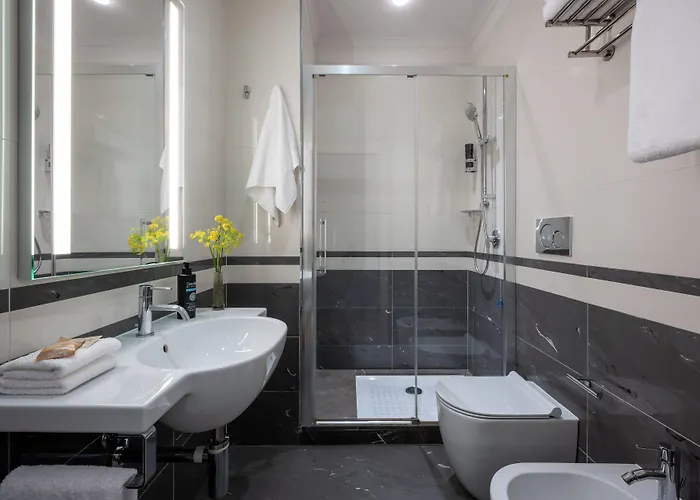 Hotel Leonardo Boutique Monti 4*