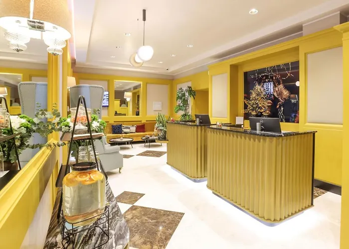 Leonardo Boutique Monti 4*